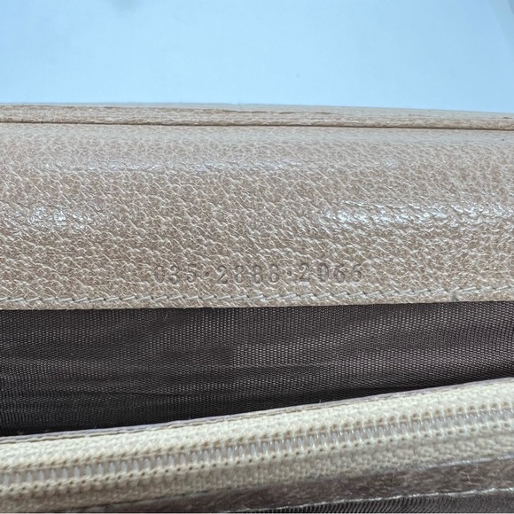 Gucci Wallet - Long Trifold in Tan Leather - Picture 9 of 16